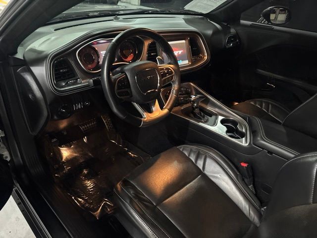 Used 2022 Dodge Challenger SRT Hellcat RWD image 10