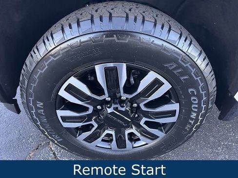 Certified 2024 GMC Sierra 2500 Denali Ultimate image 15