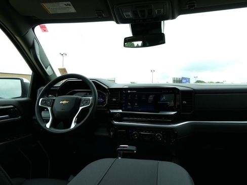 New 2026 Chevrolet Silverado 1500 LTZ w/ LTZ Premium Package AWD/4WD image 14