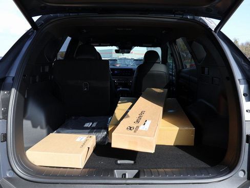 New 2026 Hyundai Tucson XRT image 15