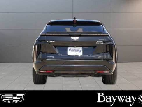Certified 2024 Cadillac Lyriq Luxury RWD image 7