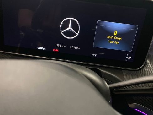 Used 2024 Mercedes-Benz C 300 Sedan image 7