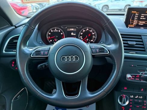 Used 2015 Audi Q3 2.0T Prestige w/ Prestige Package image 16