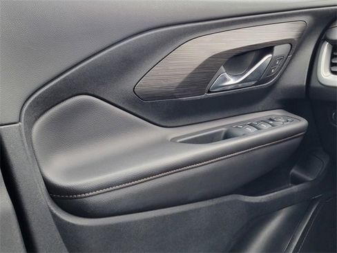 Used 2020 GMC Terrain SLT image 37