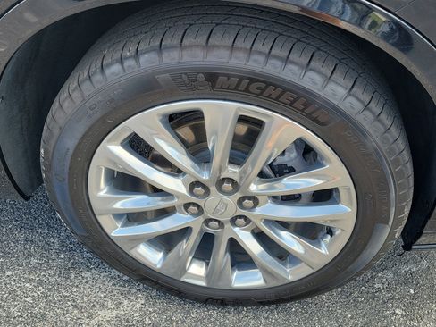 Used 2021 Cadillac XT6 Premium Luxury AWD/4WD image 8