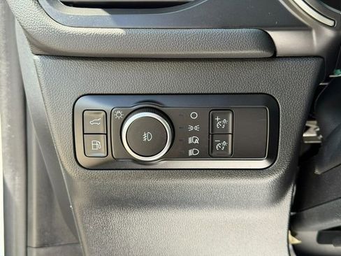 Used 2024 Ford Escape SE FWD image 38