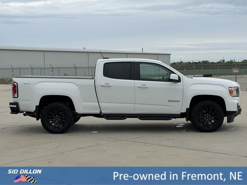 Used 2022 GMC Canyon Elevation w/ Elevation Premium Package AWD/4WD image 3