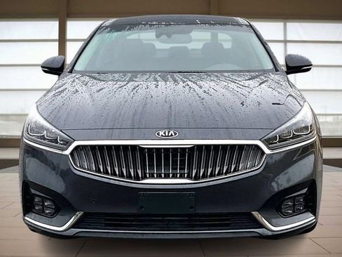 Used 2019 Kia Cadenza Technology image 3