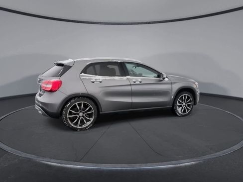 Used 2016 Mercedes-Benz GLA 250 4MATIC image 8