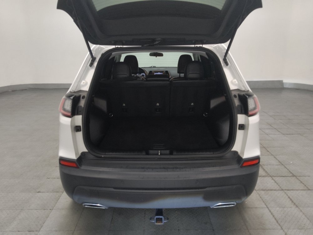 Used 2020 Jeep Cherokee Latitude Plus AWD/4WD image 29