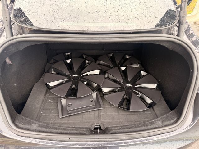Used 2025 Tesla Model 3 Long Range RWD image 17