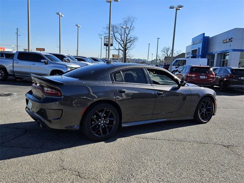 Used 2023 Dodge Charger R/T w/ Blacktop Package image 12