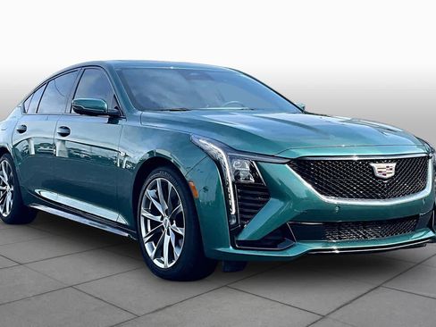 Used 2025 Cadillac CT5 Sport RWD image 2