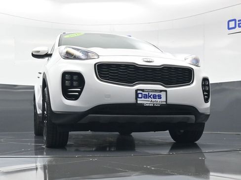 Used 2018 Kia Sportage EX w/ EX Sport Appearance Package image 40