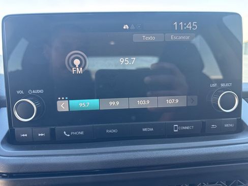 Used 2025 Honda Accord SE image 11