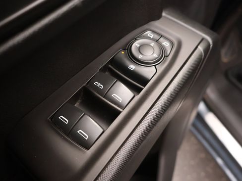 Used 2021 Chevrolet Silverado 1500 Custom image 7