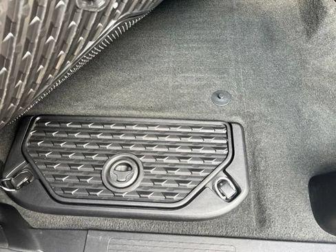 Used 2023 RAM 1500 Laramie AWD/4WD image 27