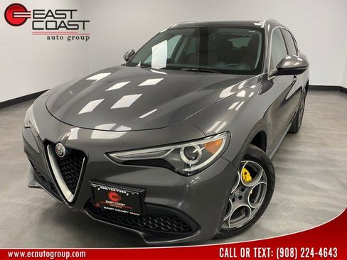 Used 2019 Alfa Romeo Stelvio Ti image 1