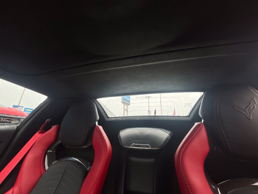 Used 2024 Chevrolet Corvette Stingray Premium Conv w/ Z51 Performance Package RWD image 18
