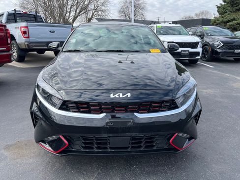 Used 2024 Kia Forte GT-Line w/ GT-Line Premium Package image 2