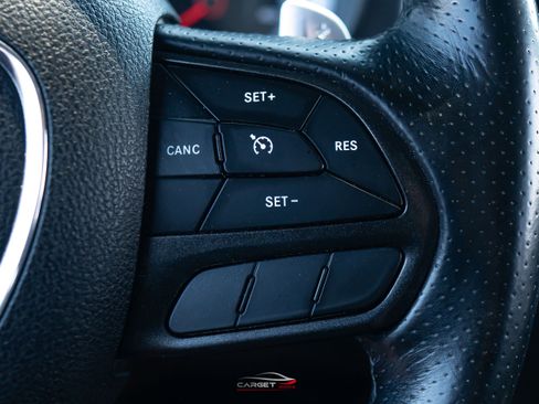 Used 2020 Dodge Charger Scat Pack RWD image 24