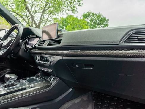 Used 2018 Audi SQ5 Prestige w/ Prestige Package image 47