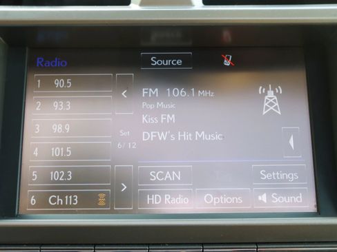 Used 2016 Lexus GX 460 w/ Premium Package AWD/4WD image 36