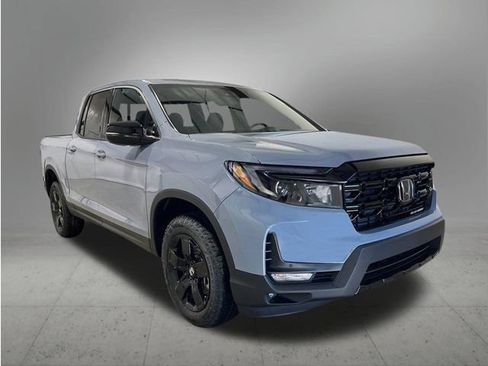 New 2026 Honda Ridgeline Black Edition image 9