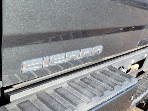 Used 2018 GMC Sierra 1500 Denali w/ Denali Ultimate Package image 18