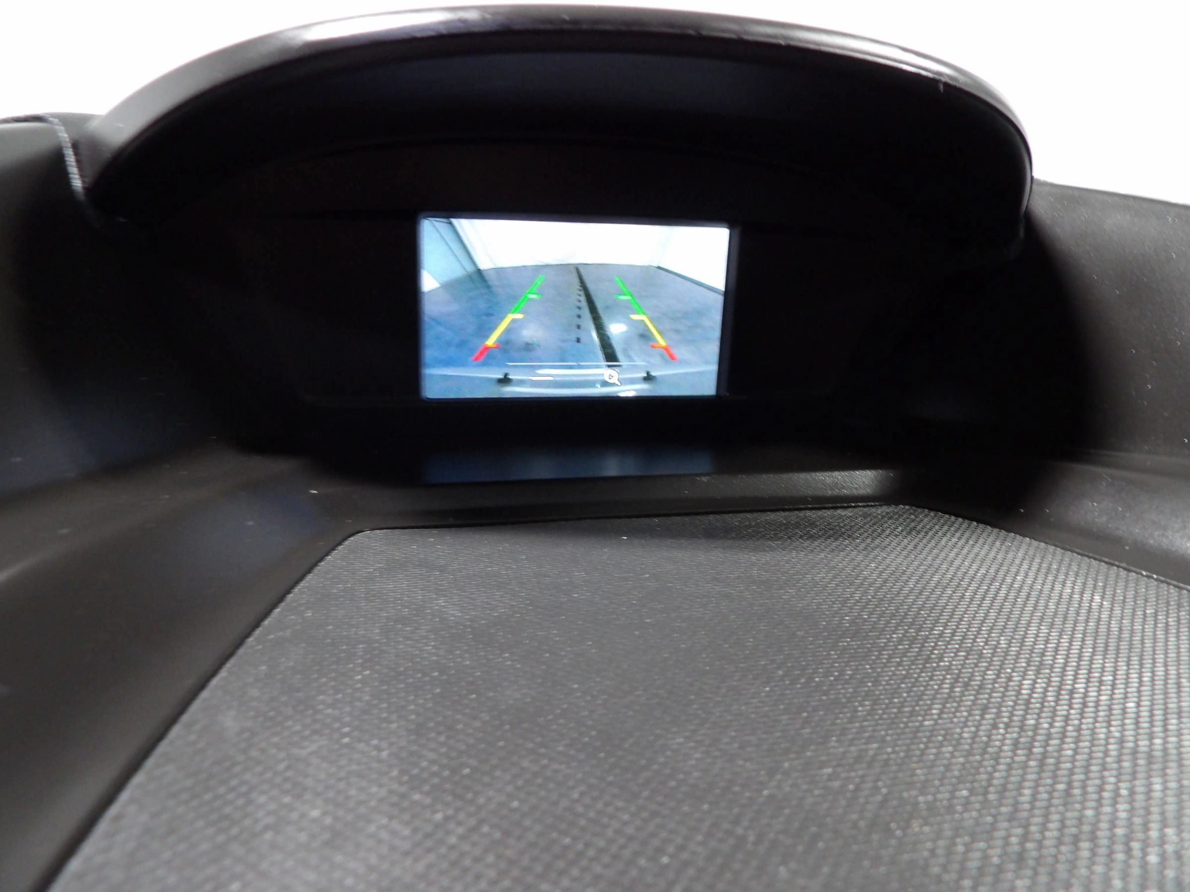 Used 2018 Ford Escape SE FWD image 15