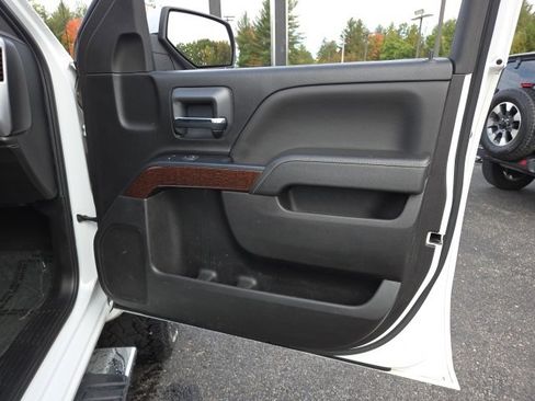 Used 2018 GMC Sierra 1500 SLE image 41