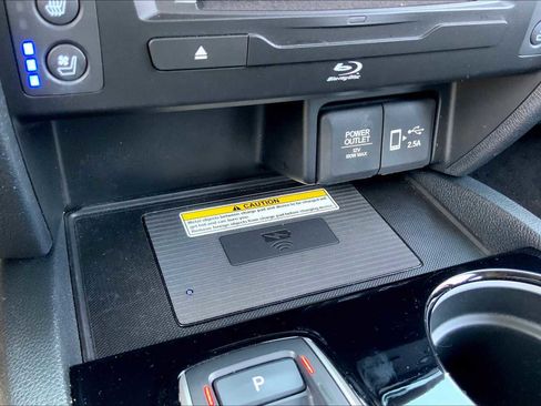 Used 2022 Honda Pilot Elite image 61