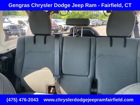 Certified 2025 Jeep Wrangler Unlimited Sahara AWD/4WD image 58
