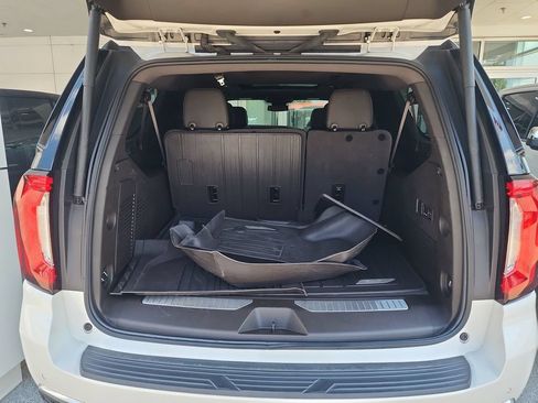 Certified 2023 GMC Yukon XL Denali AWD/4WD image 26