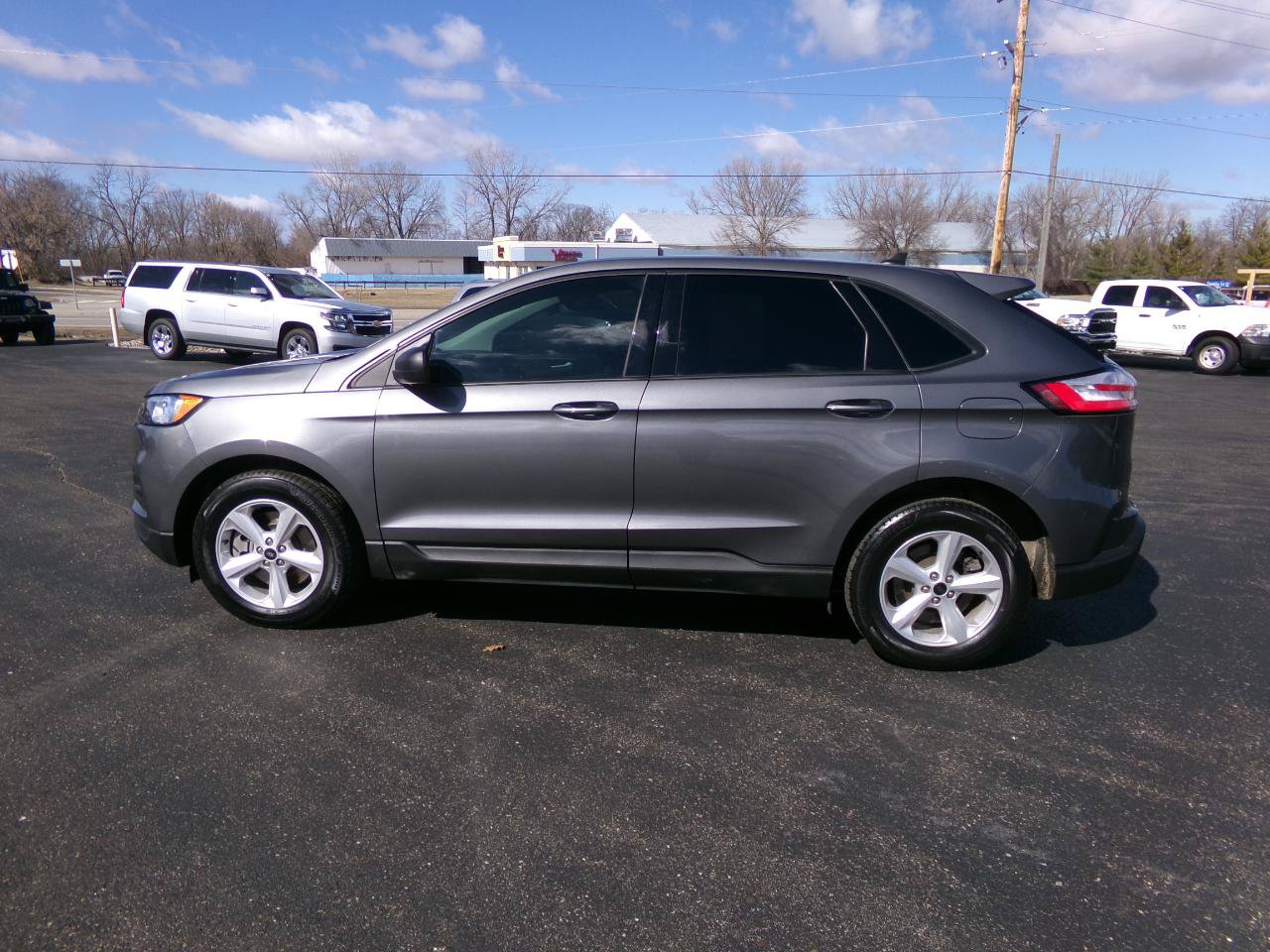 Used 2023 Ford Edge SE AWD/4WD image 7