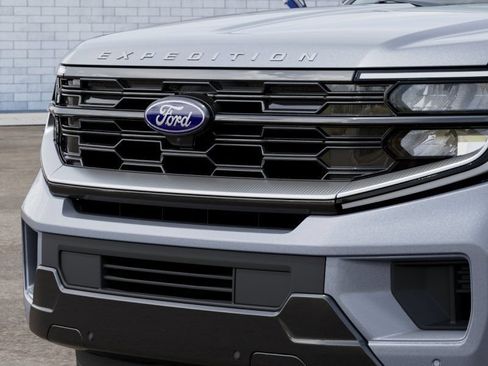 New 2027 Ford Expedition Platinum AWD/4WD image 17