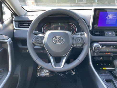 Used 2025 Toyota RAV4 XLE Premium image 26