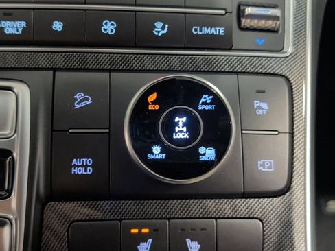 Used 2023 Hyundai Santa Fe SEL Premium image 30