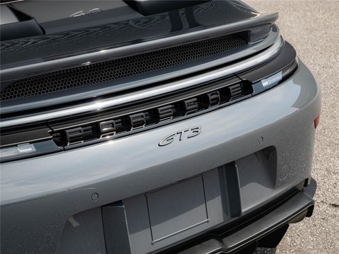 Certified 2026 Porsche 911 GT3 w/ Weissach Package RWD image 30
