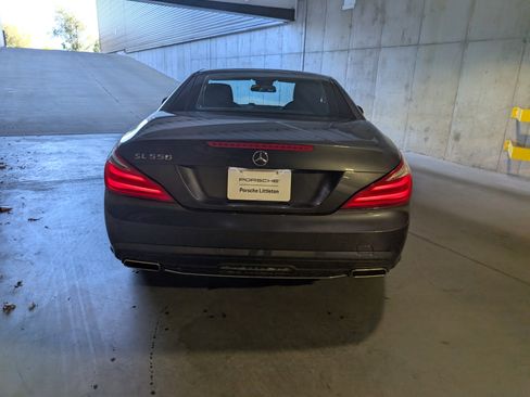 Used 2014 Mercedes-Benz SL 550 image 8