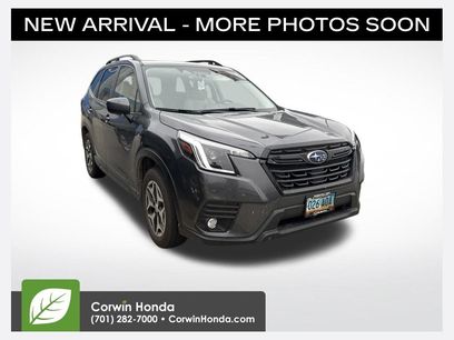 Used 2024 Subaru Forester Premium w/ POP Package 3