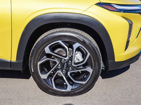 Used 2024 Chevrolet Trax RS w/ Driver Confidence Package image 9