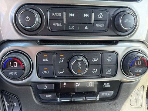 Used 2019 Chevrolet Tahoe LT w/ RST Edition AWD/4WD image 23