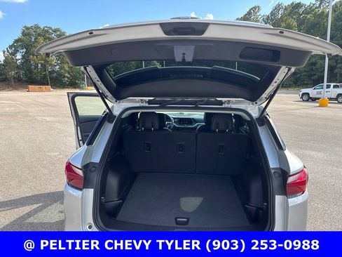 Used 2019 Chevrolet Blazer LT FWD image 20