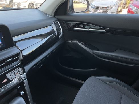 Used 2025 Kia Seltos S image 38