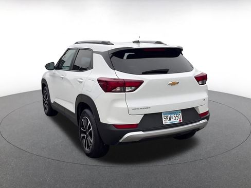 Used 2025 Chevrolet TrailBlazer LT image 11