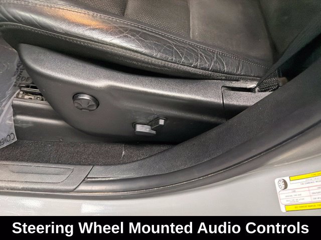 Used 2020 Jeep Grand Cherokee Altitude AWD/4WD image 16