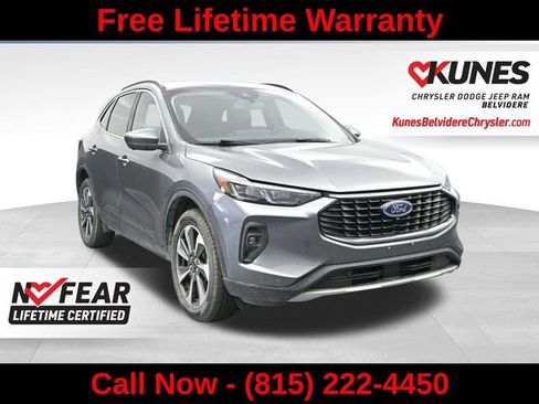 Used 2024 Ford Escape Platinum AWD/4WD image 1