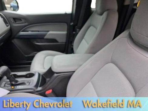 Used 2017 Chevrolet Colorado W/T w/ WT Convenience Package AWD/4WD image 12