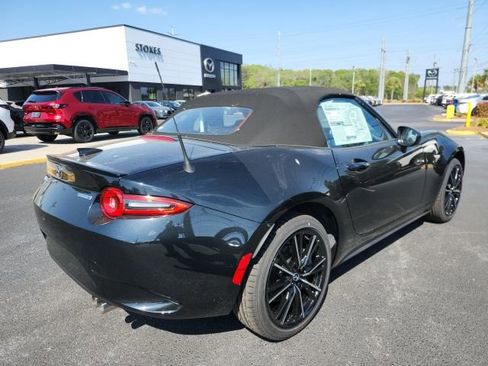 New 2026 MAZDA MX-5 Miata Grand Touring image 3